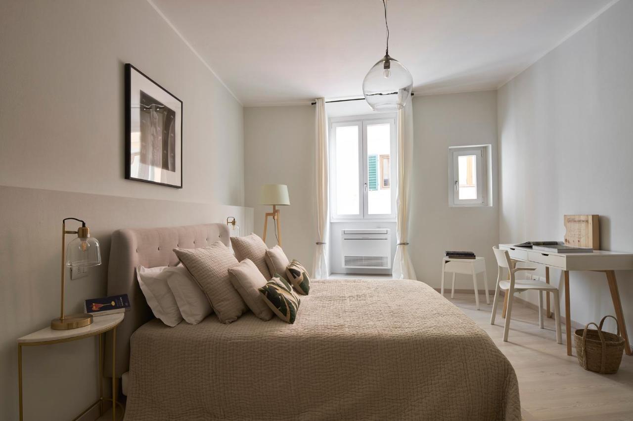 3 Master Bedrooms With Balcony On The River With Views 佛罗伦萨 外观 照片